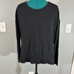 Women's Black Long Sleeve Tee Lightweight Crewneck Size Small